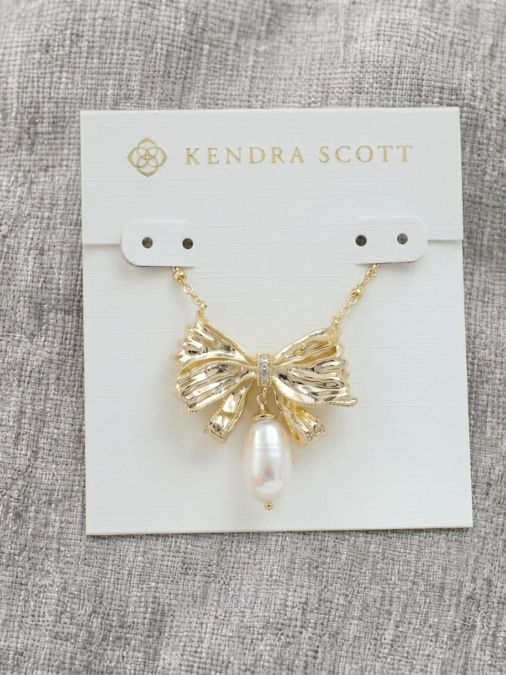 Kendra Scott x LoveShackFancy Bow Gold Necklace & White Pearl